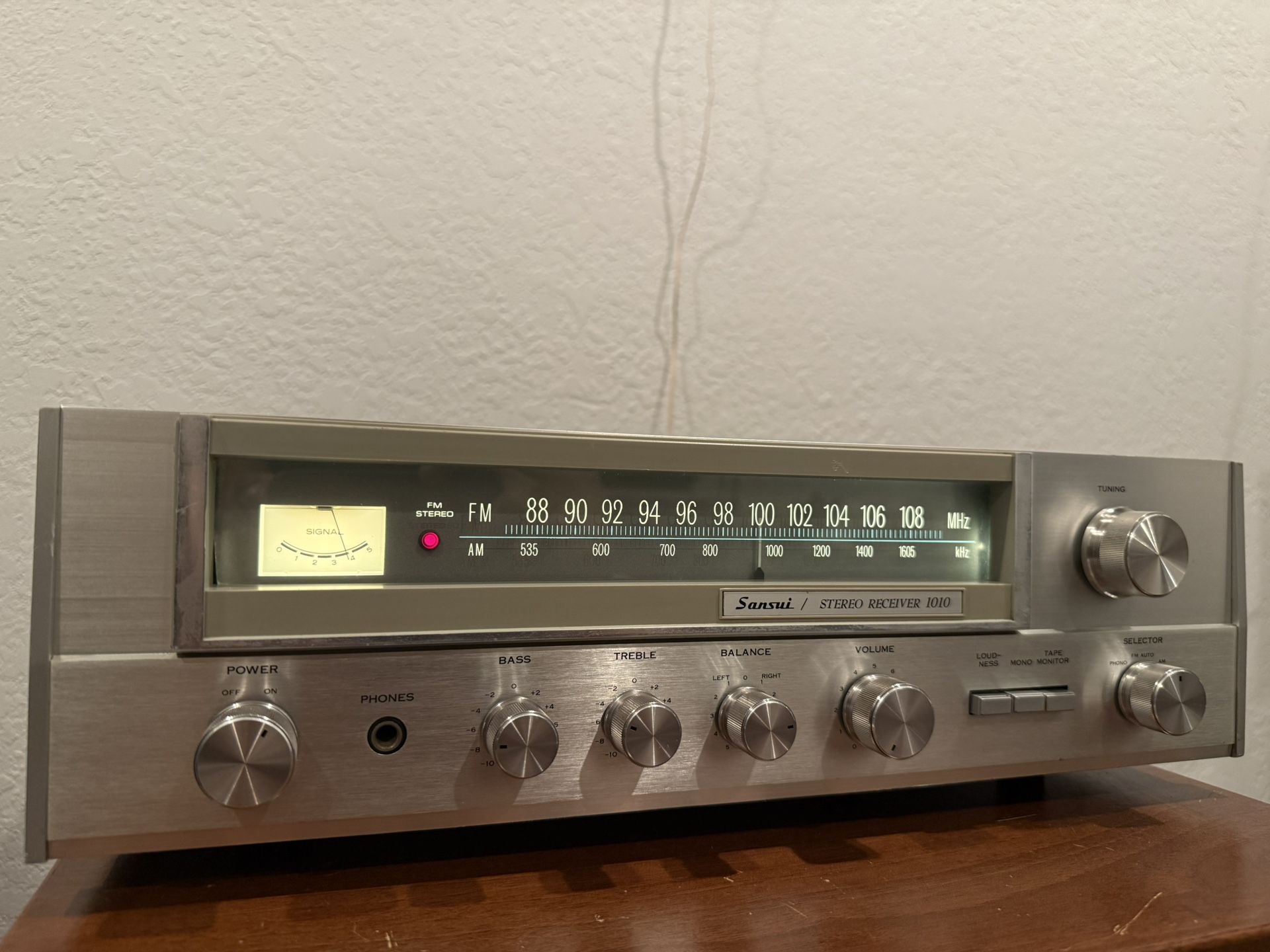 SANSUI 1010 Stereo Receiver Working