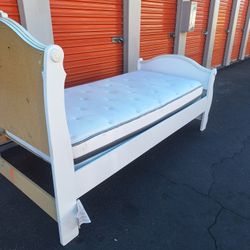 TWIN SIZE BED FRAME WITH MATTRESS 