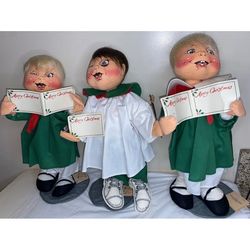 (3) 18” VTG Annalee Boy & Girl Christmas carolers Kids Original Bags plush