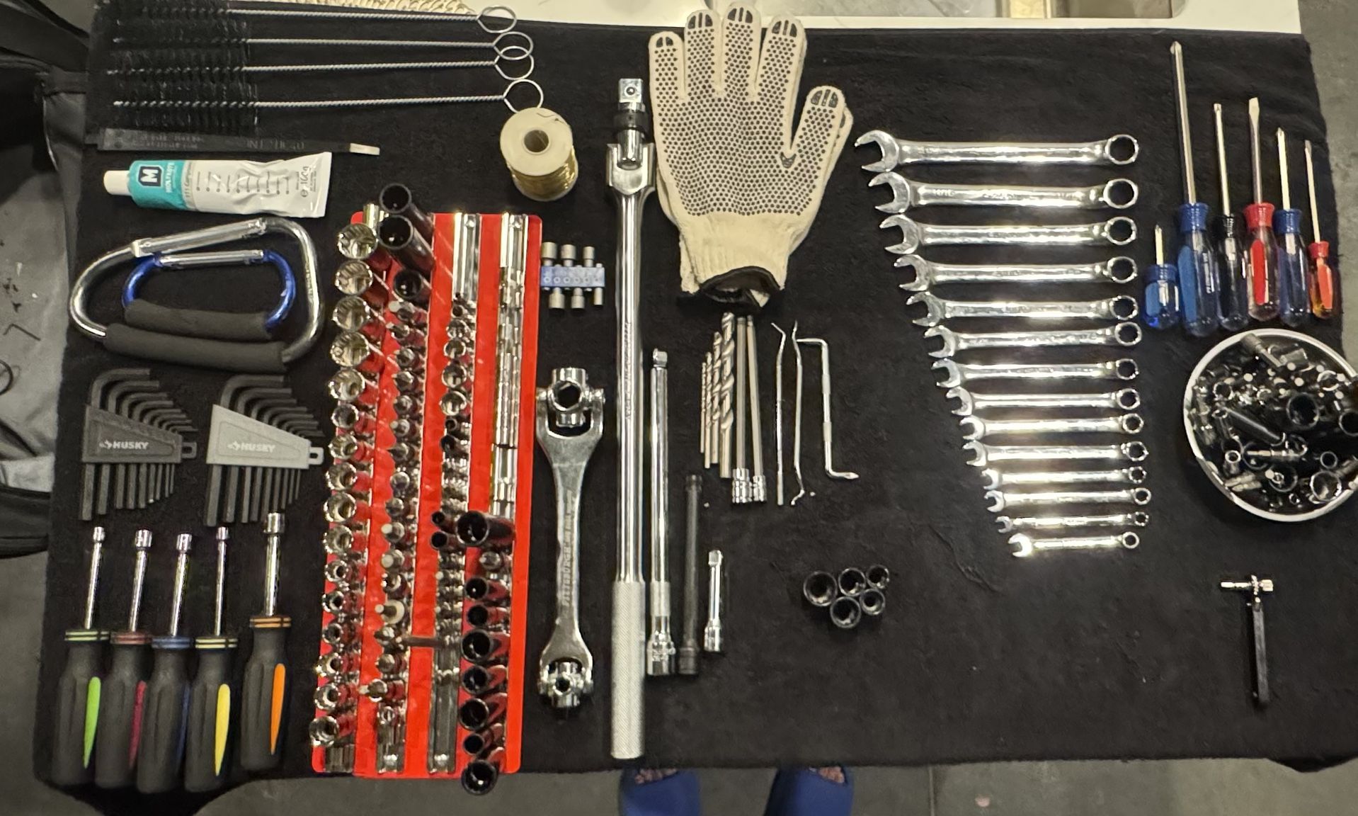 Husky And Pittsburgh Tools