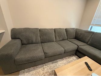 Sectional Couch 2 pieces L