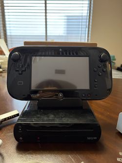 Nintendo Wii U 32GB Console GamePad Super Mario 3D World Tested Bundle