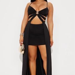 Skirt Set ! Size Medium & Large Available 