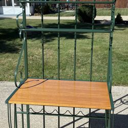 Baker’s Rack 