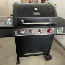 Dyna-glo 4 Burner Gas Grill