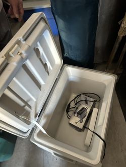 Electric Cooler With Charger Camping Fishing Company Etc