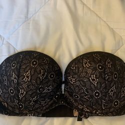 Victoria’s Secret Very Sexy Push Up Strapless Bra