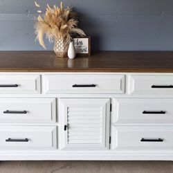 Stanley Solid wood  9-drawer Long Dresser 