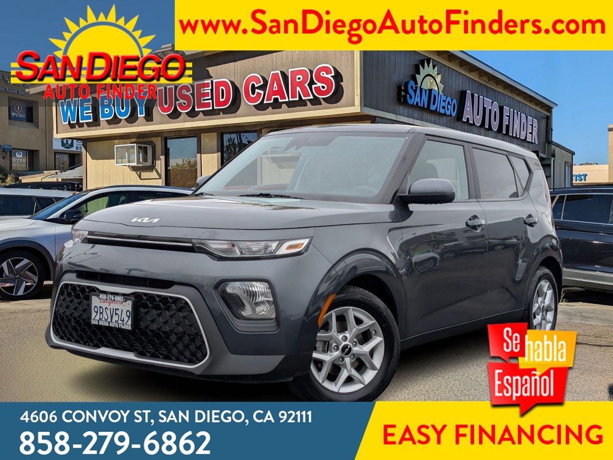2022 Kia Soul LX AutoMatic, 1-Owner, Clean Carfax,
