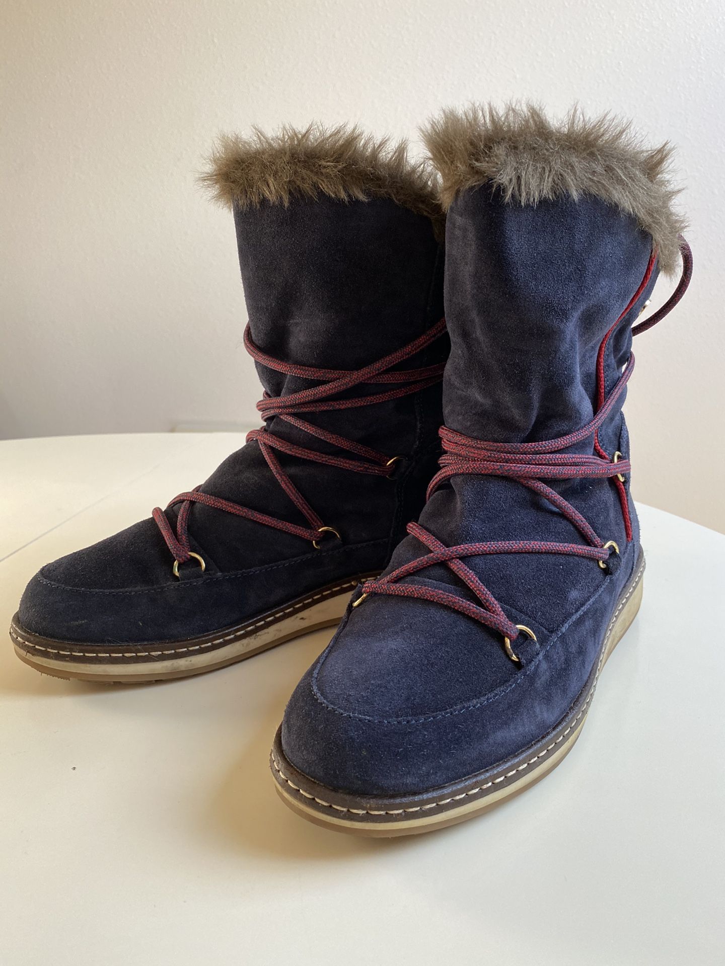 Tommy Hilfiger Boots Women’s size 8.5