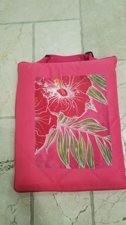 Hawaiian Topic Zip Up Beach Mat
