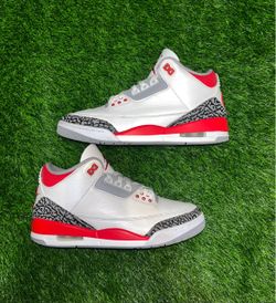 Jordan 3 “Fire red” size 8.5