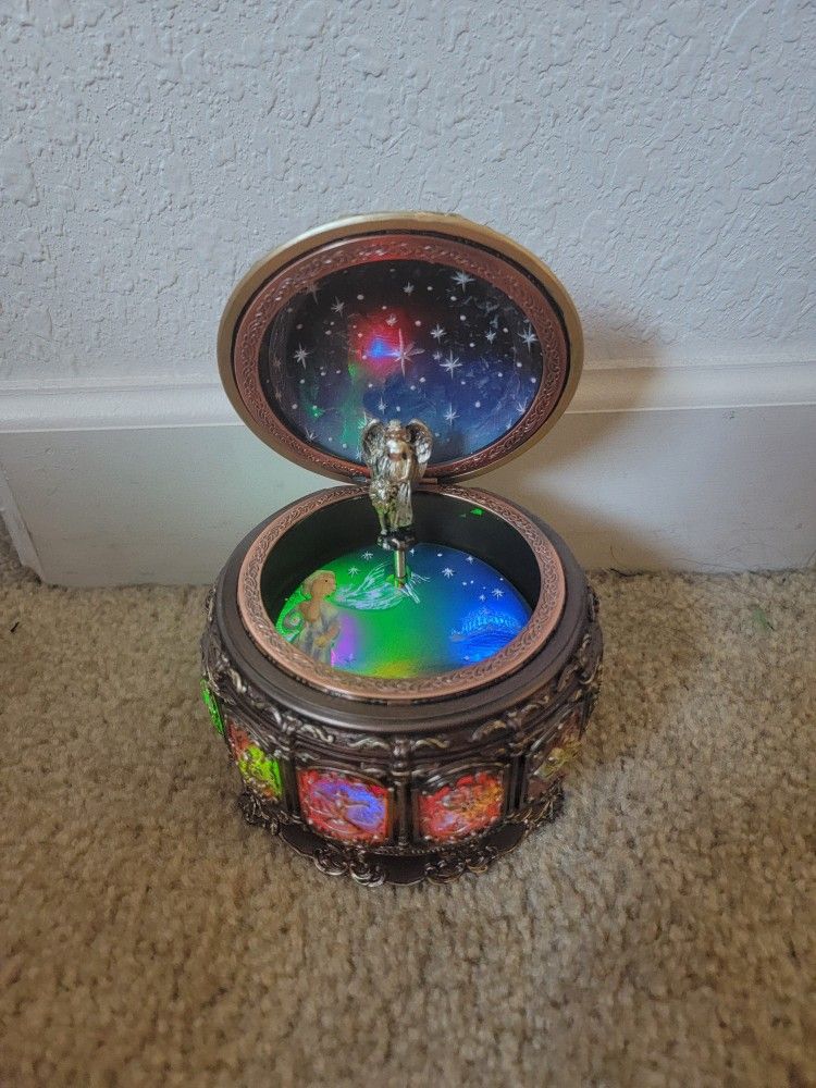 Music Box With Constellations, Rotating Goddess, And LED Lights