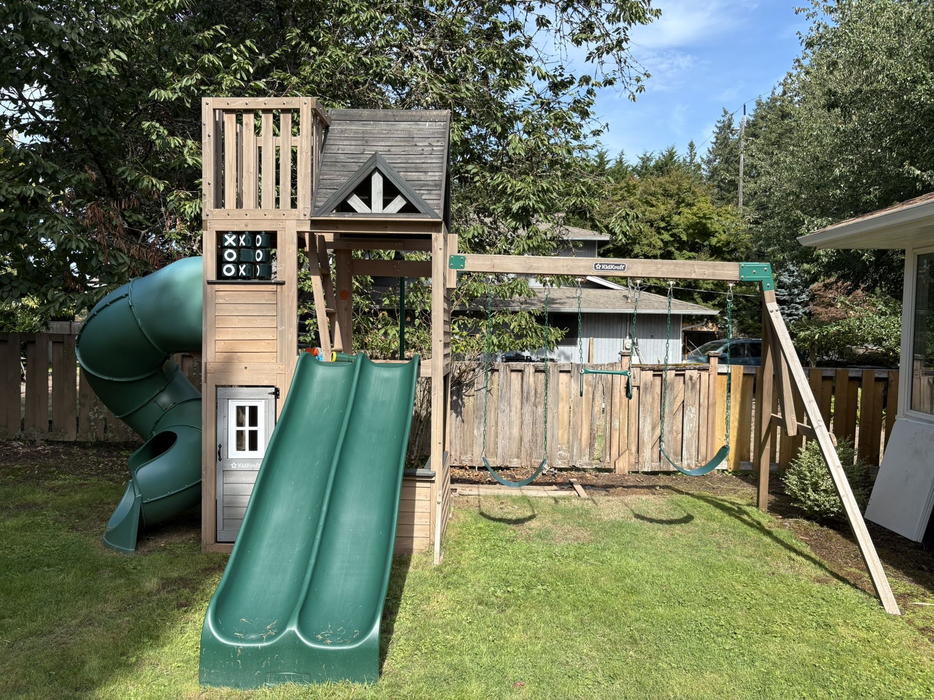 KidKraft Costco Playset – Excellent Condition – Just Slightly Dirty