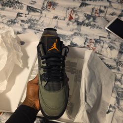 Air Jordan 4