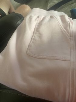 Woman’s Pink Knit Capris