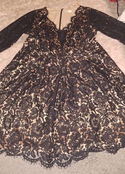 Black lacey dress