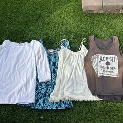 Women’s Size Medium Tops All for $3