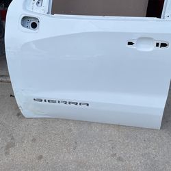 2020 Sierra Left Front Door