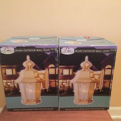 A pair of 2 Patriot Drake outdoor wall bright brass finish