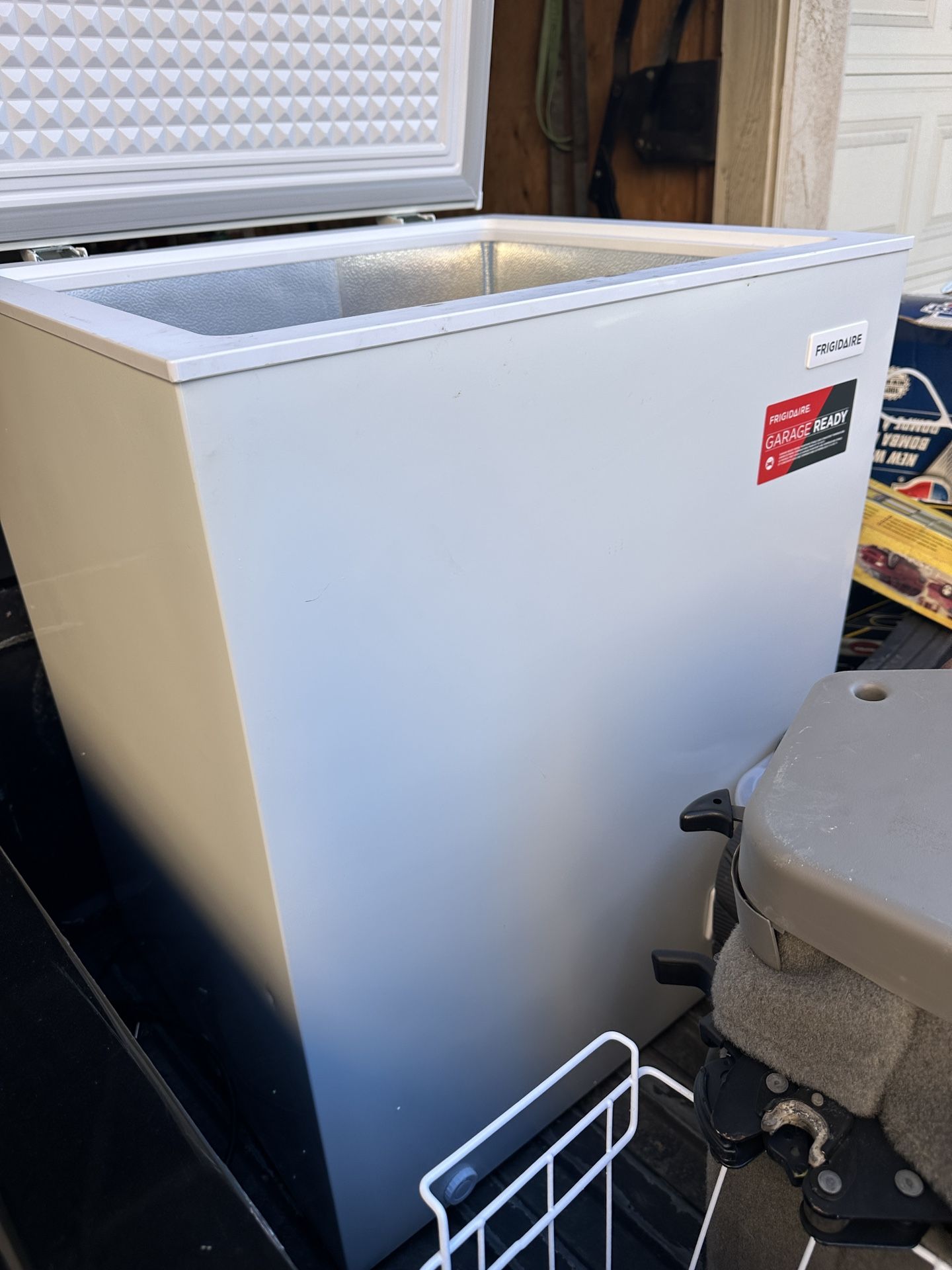 Frigidaire Deep Freezer 5.0 Cu Ft