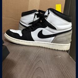 Jordan 1 Bleached Coral Size 10 Men