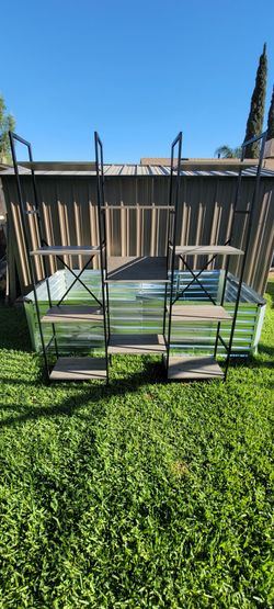 Bookshelf