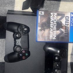 PS4 for sale with 2 controllers