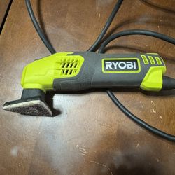 Ryobi DS1200 0.4 amp corded orbital sander. 