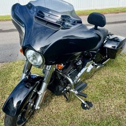 2019 Harley Davidson Street Glide