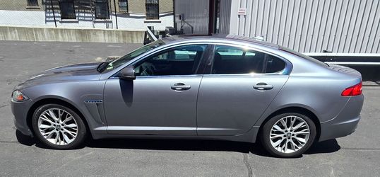 2013 Jaguar XF