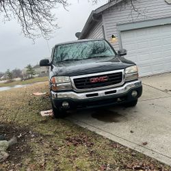 2004 GMC Sierra