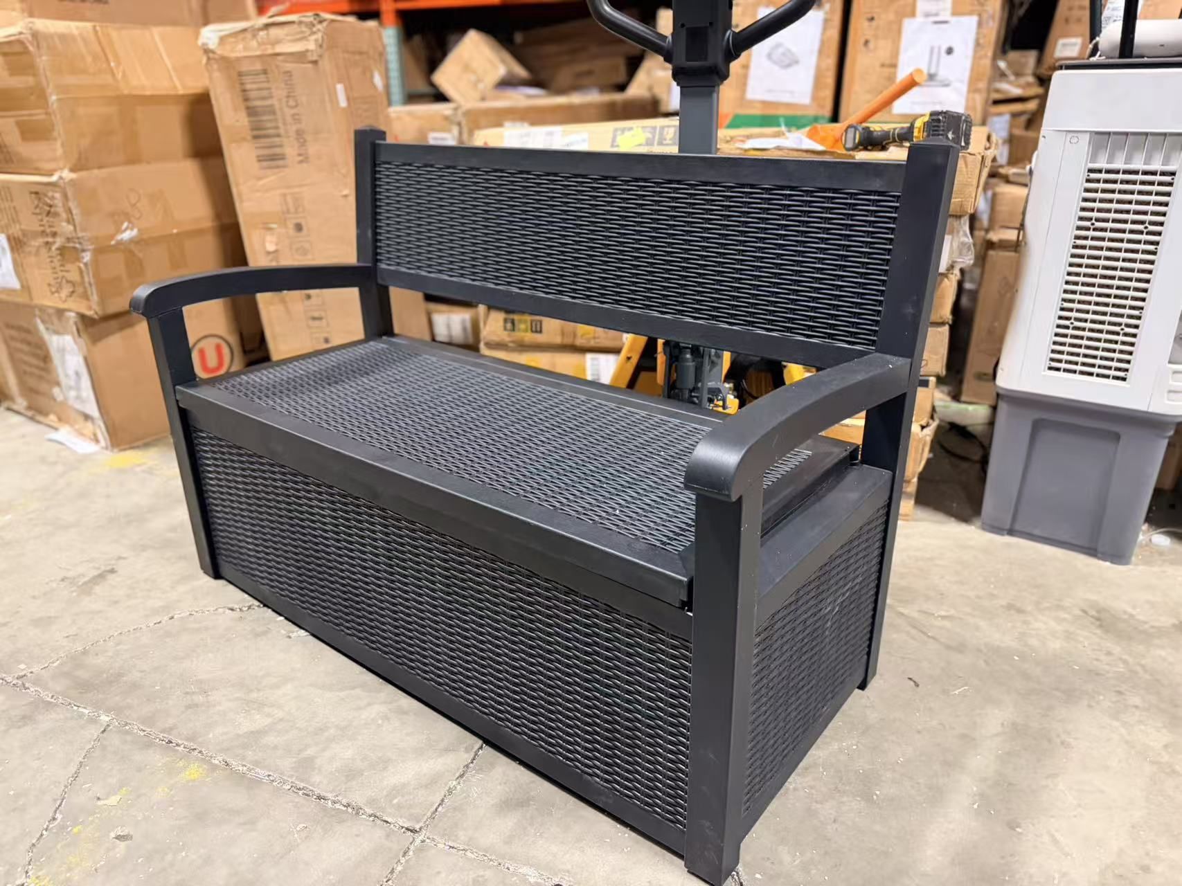 70 Gallon Storage Bench Deck Box, Lockable Patio Bench $80