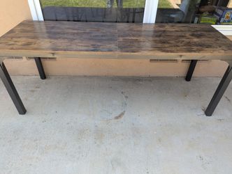 Metal And Wood Like Table