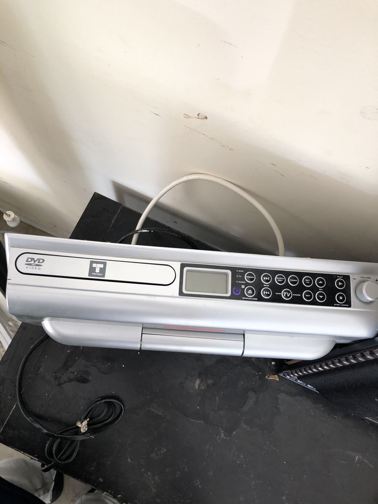 DVD Under Kitchen Counter Player