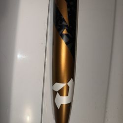 Used 3 Month Old Demarini ZOA -10 30/20