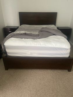 Queen Size Bedroom Set
