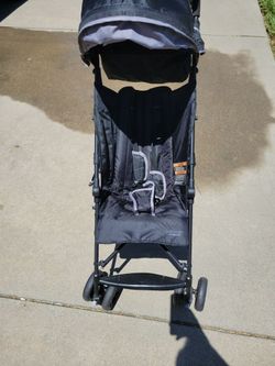 Umbrella stroller