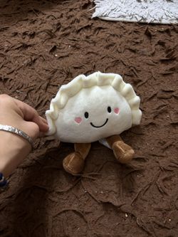 Small Dumpling Plushie