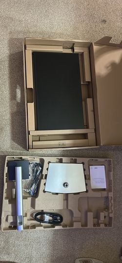 24in Dell Monitor with Built in Cam