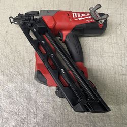 Milwaukee Fuel 18V 15-Guage Angled Finish Nailer 1.6 Ah Battery & Charger 2743-20 