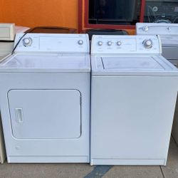 Whirlpool Washer And Gas Dryer Set For $420