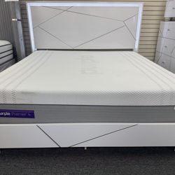 Purple 4 Premier King Mattress. 🚚WE DELIVER🚚