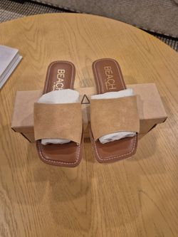 Brand new!! Womens size 6  Suede Sandals