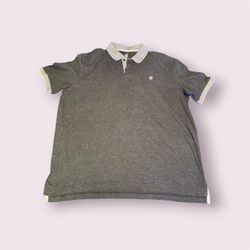 Men’s size extra large polo shirt grey .