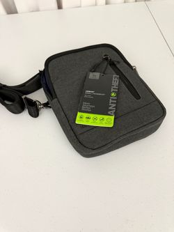 Travelon Anti-Theft Urban Small Crossbody Bag