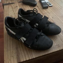 Do Win Weightlifting Shoes size 10.5