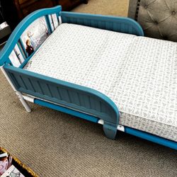 FREE Frozen Toddler Bed with Mattress