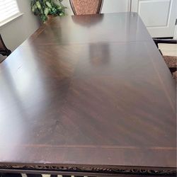 Dining Table for Sale 