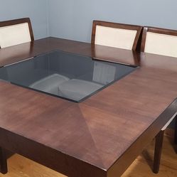Wooden Glass Center Dining Table And Chairs 